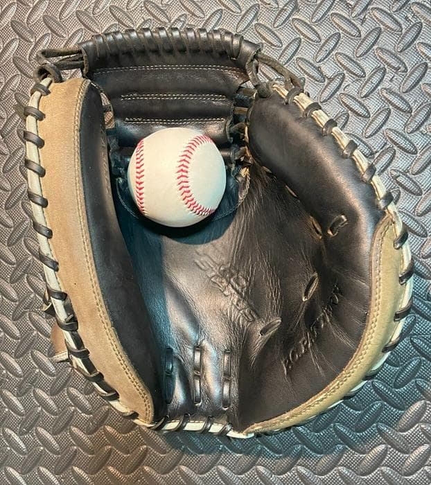 ゼット　ZETT　プロステイタス　PROSTATUS　軟式　キャッチャーミット