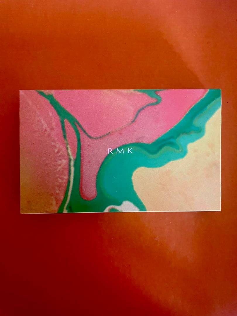 RMK ブリーズ ブリス エスケープアイズ ＆ ブラッシュパレット