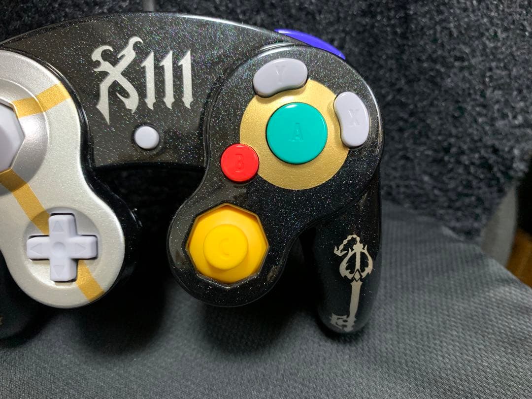 スマブラブラック　ニンテンドーゲームキューブコントローラ　GCコン