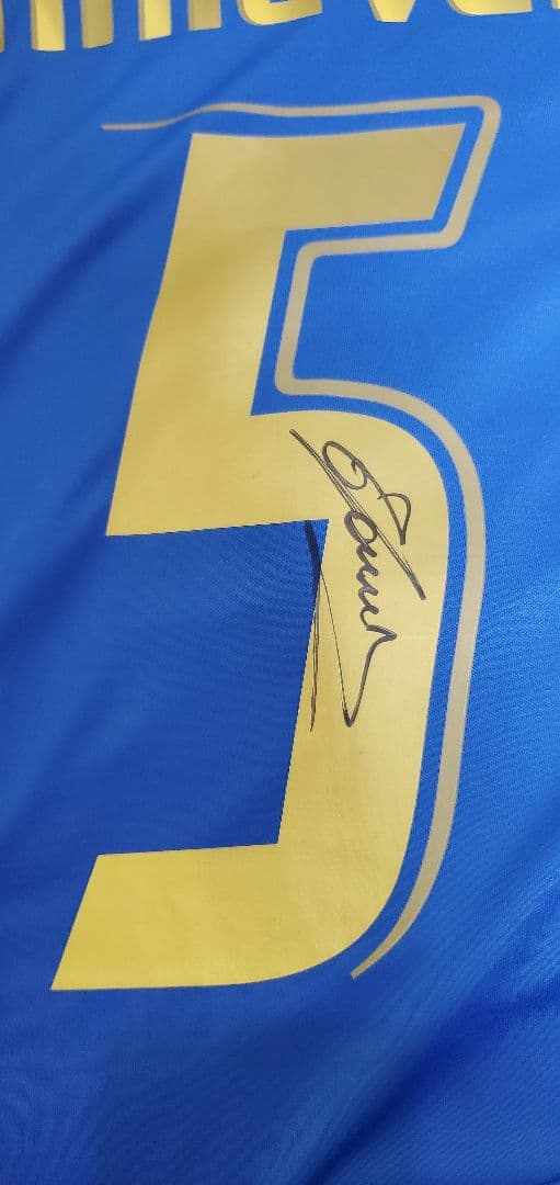 Fabio cannavaroファビオカンナバーロ ユニフォーム直筆サイン入り