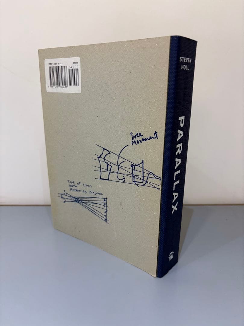 Steven Holl: Parallax スティーブン・ホール