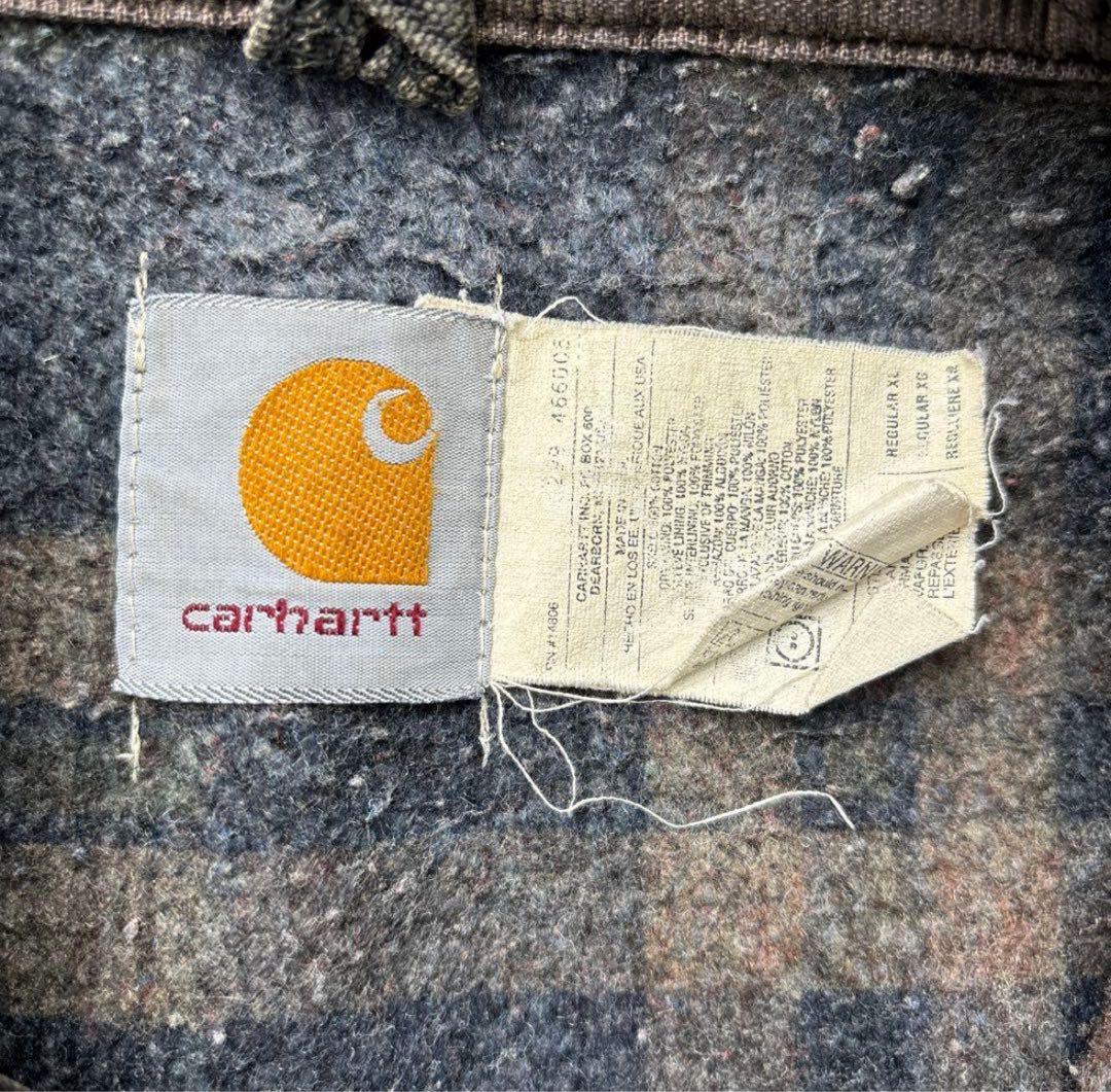 カーハート　デトロイトジャケット　j430 NX ブラックジッパー破損状態