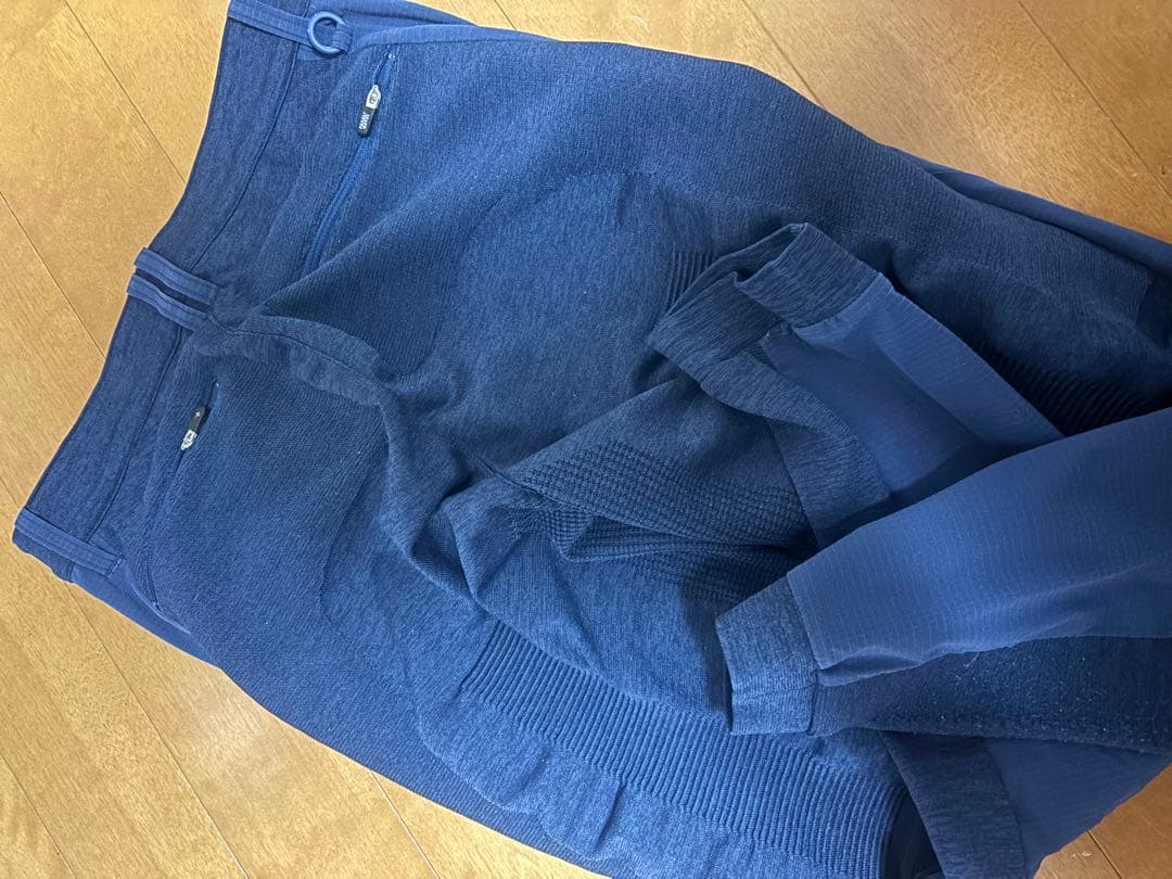 美品PEARLY GATES フード付きセットアップ