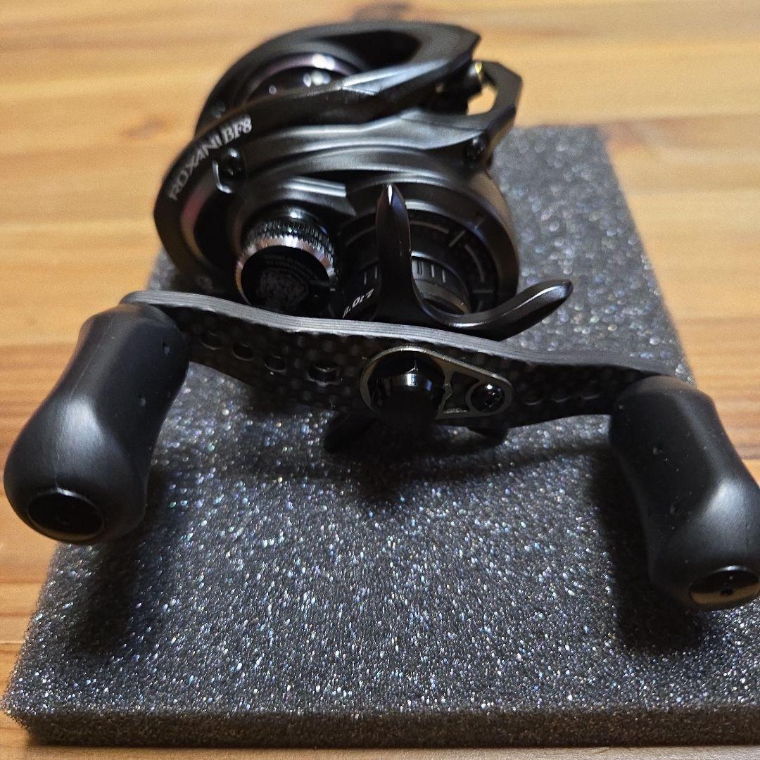 Abu Garcia ROXANI BF8 ベイトリール