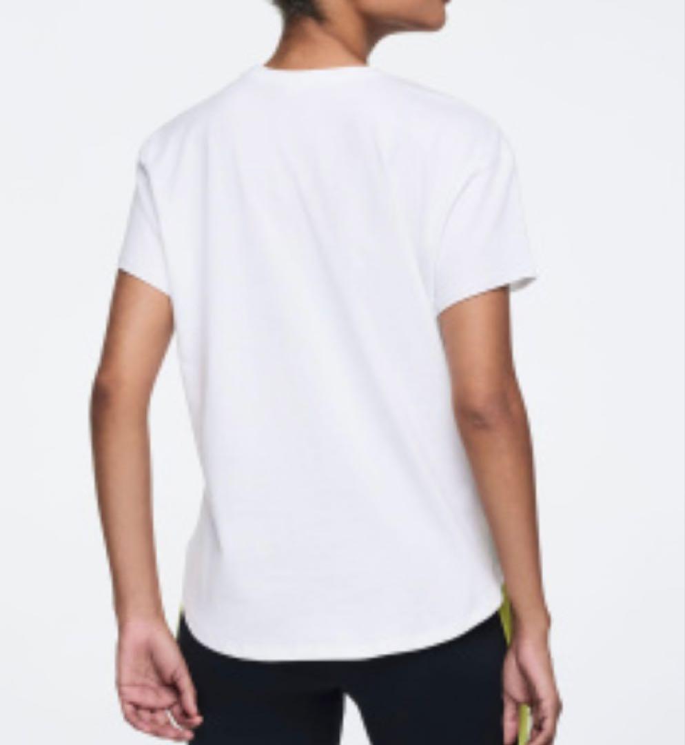 最新作 Zumba 25 High Low Crew Neck Top サイズS