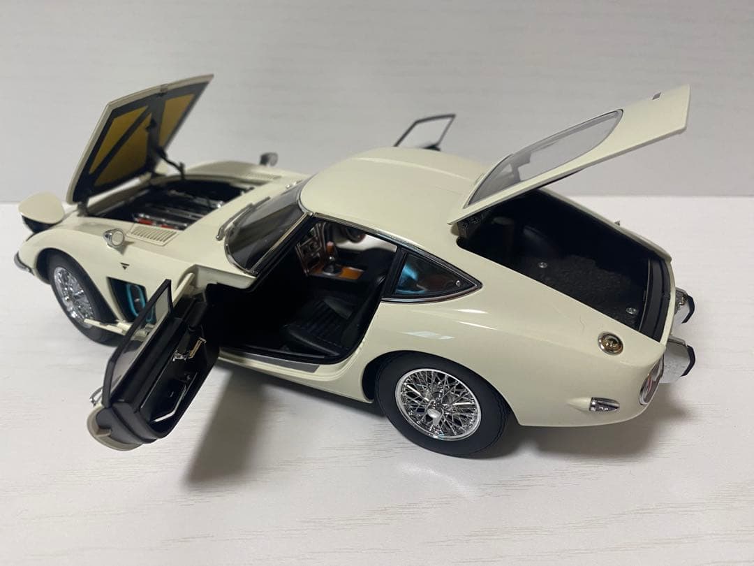 1/18 オートアート TOYOTA 2000GT ワイヤースポークホイール