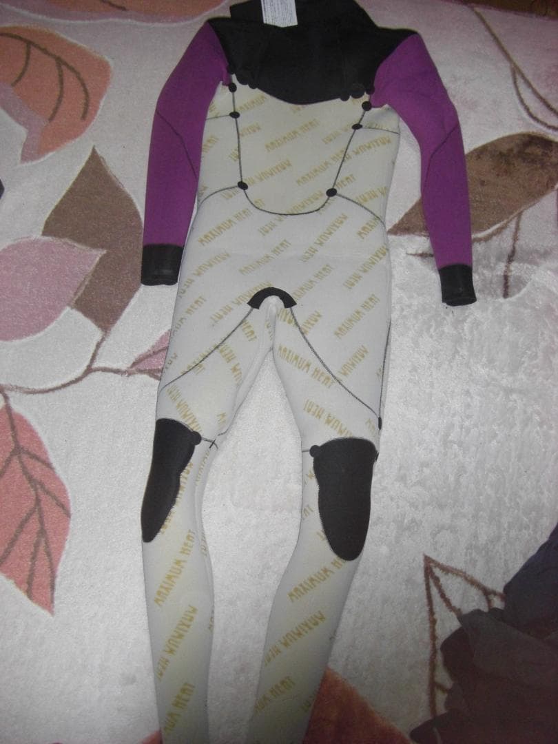 FELLOW チェストジップセミドライ(2025モデル)