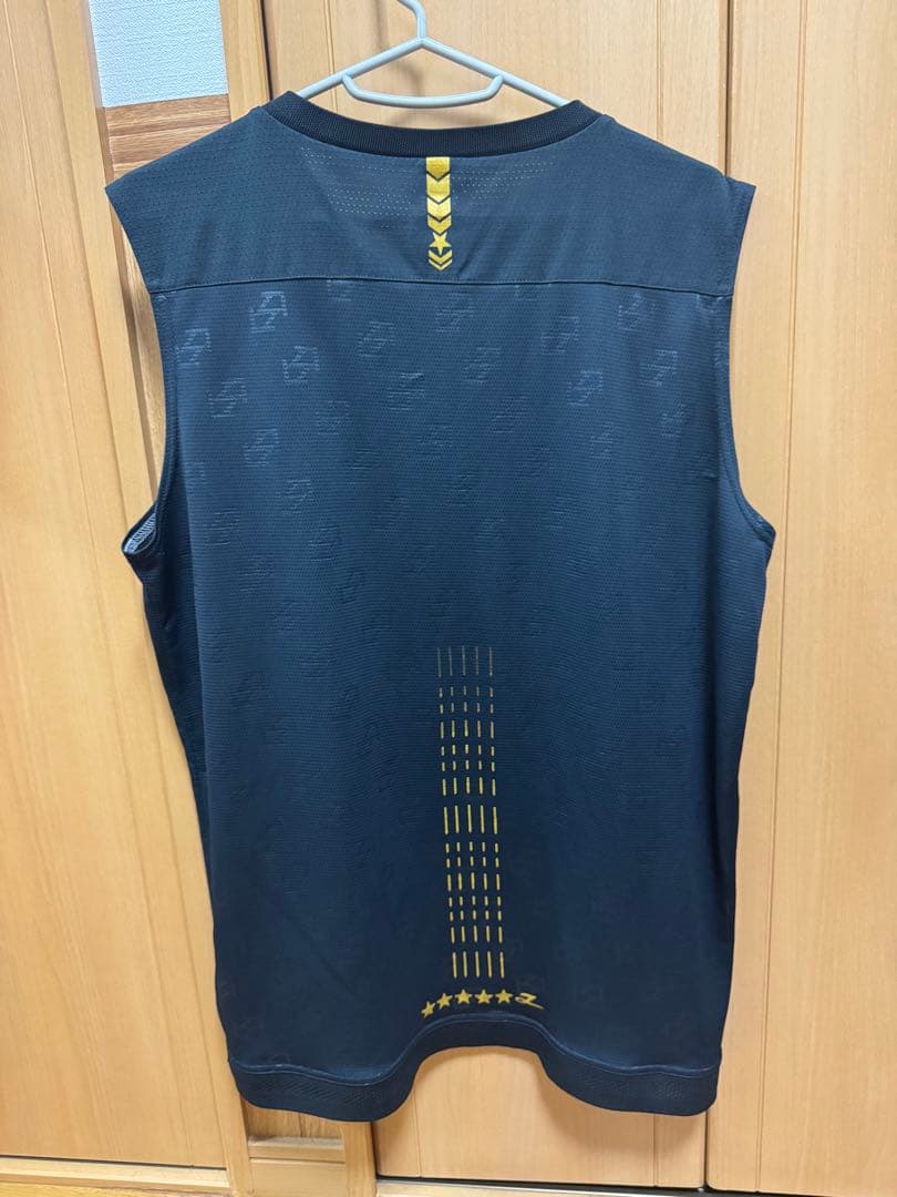 YONEX ヨネックス ゲームシャツ ノースリーブ Oサイズ リンダン