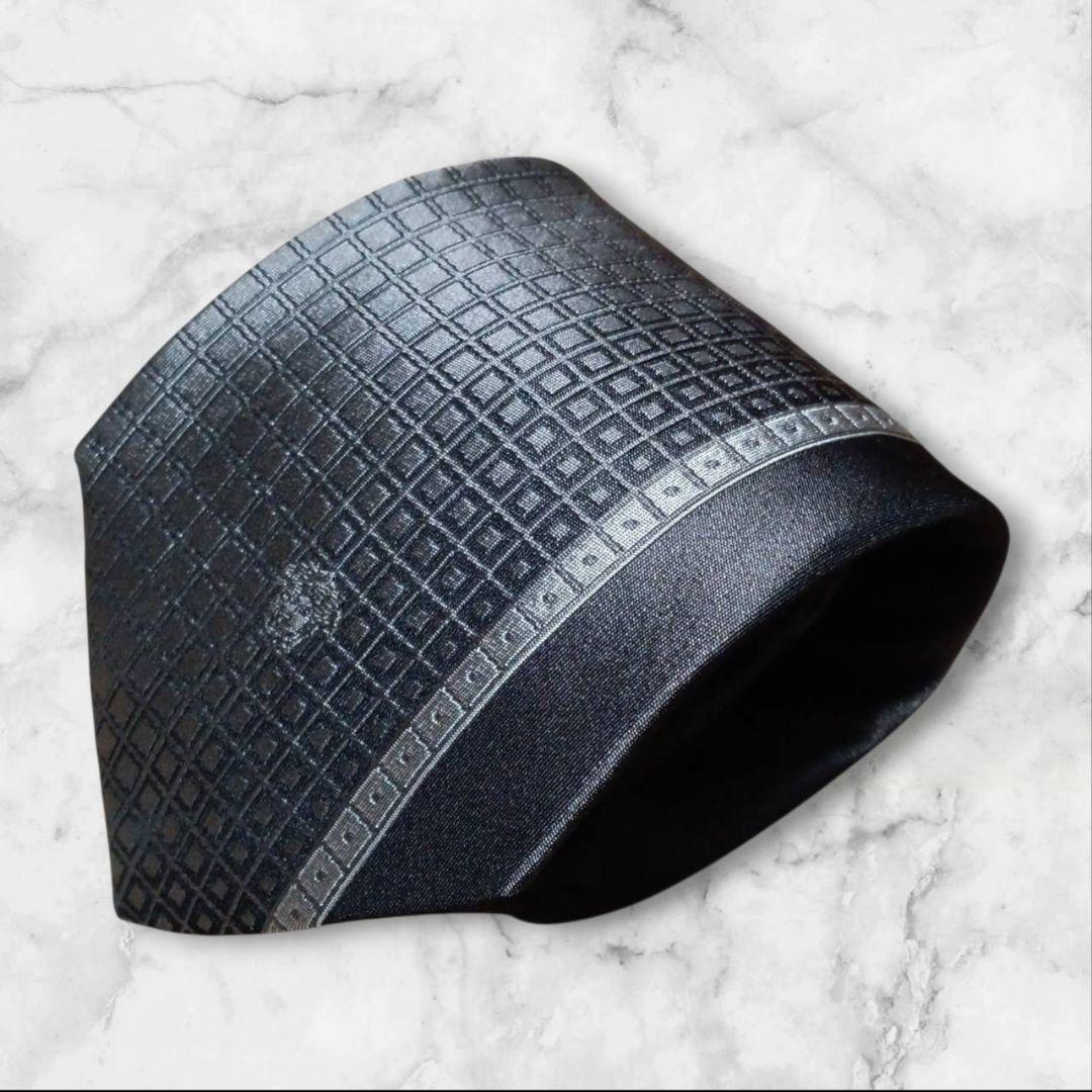 【美品】VERSACE ヴェルサーチ ネクタイ メデューサ シルバー