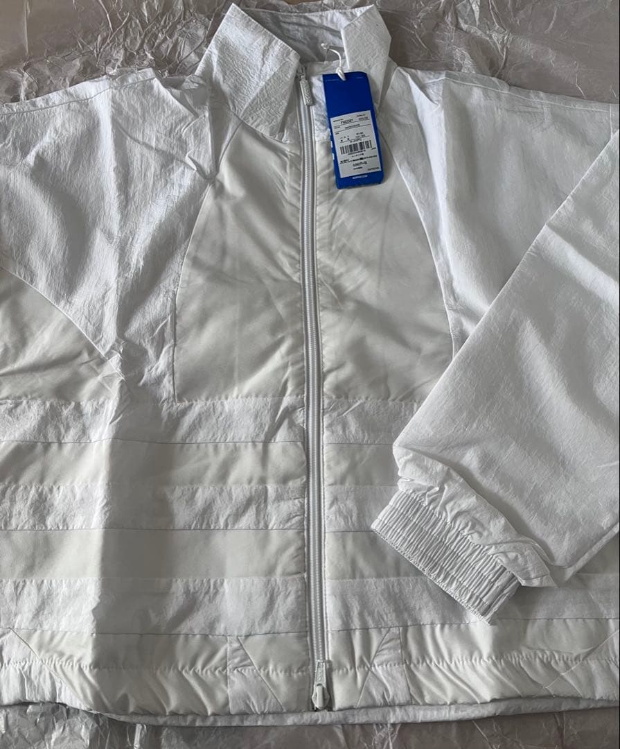 【新品・タグ付き】adidas【アディダス】ラージロゴトラックジャケット　M