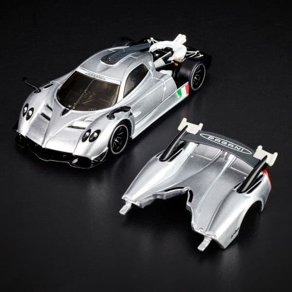 ミニカー Pagani Huayra R HotWheels RLC