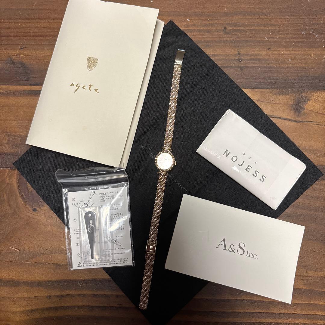 極美品　NOJESS ノジェス　腕時計　オーバルジュエリーウォッチフェイス