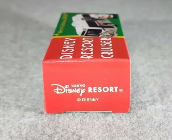 トミカ ディズニークリスマスリゾートクルーザー