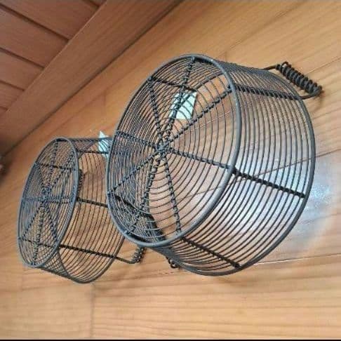 未使用　カントリー　ワイヤーバスケット　収納カゴ　持ち手付き　ブラウン　タグ付き