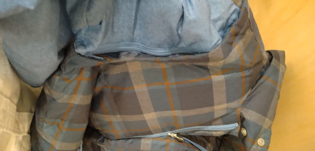 プーマ チェック柄 ダウンジャケット　ベスト　ブルー　プーマゴルフ puma