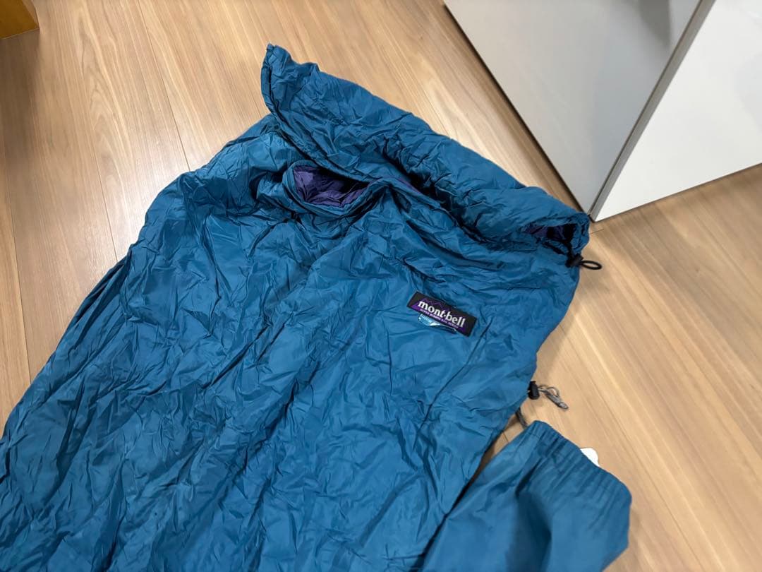 ★登山★お洒落　モンベル　寝袋　シェラフ　テント泊　キャンプ　災害