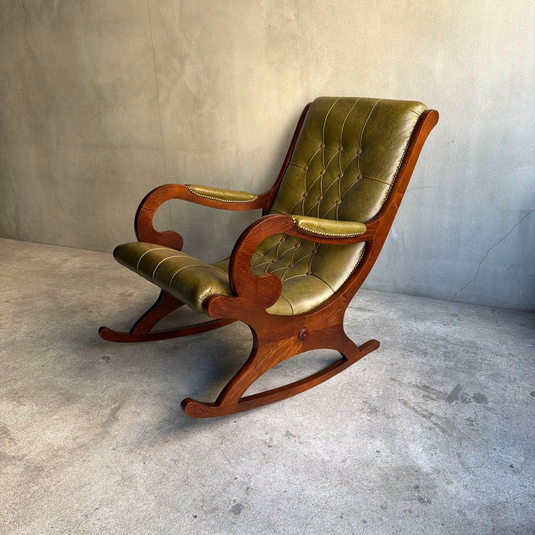 イタリア製　本革クラシック　ロッキングチェア　チェスターフィールド