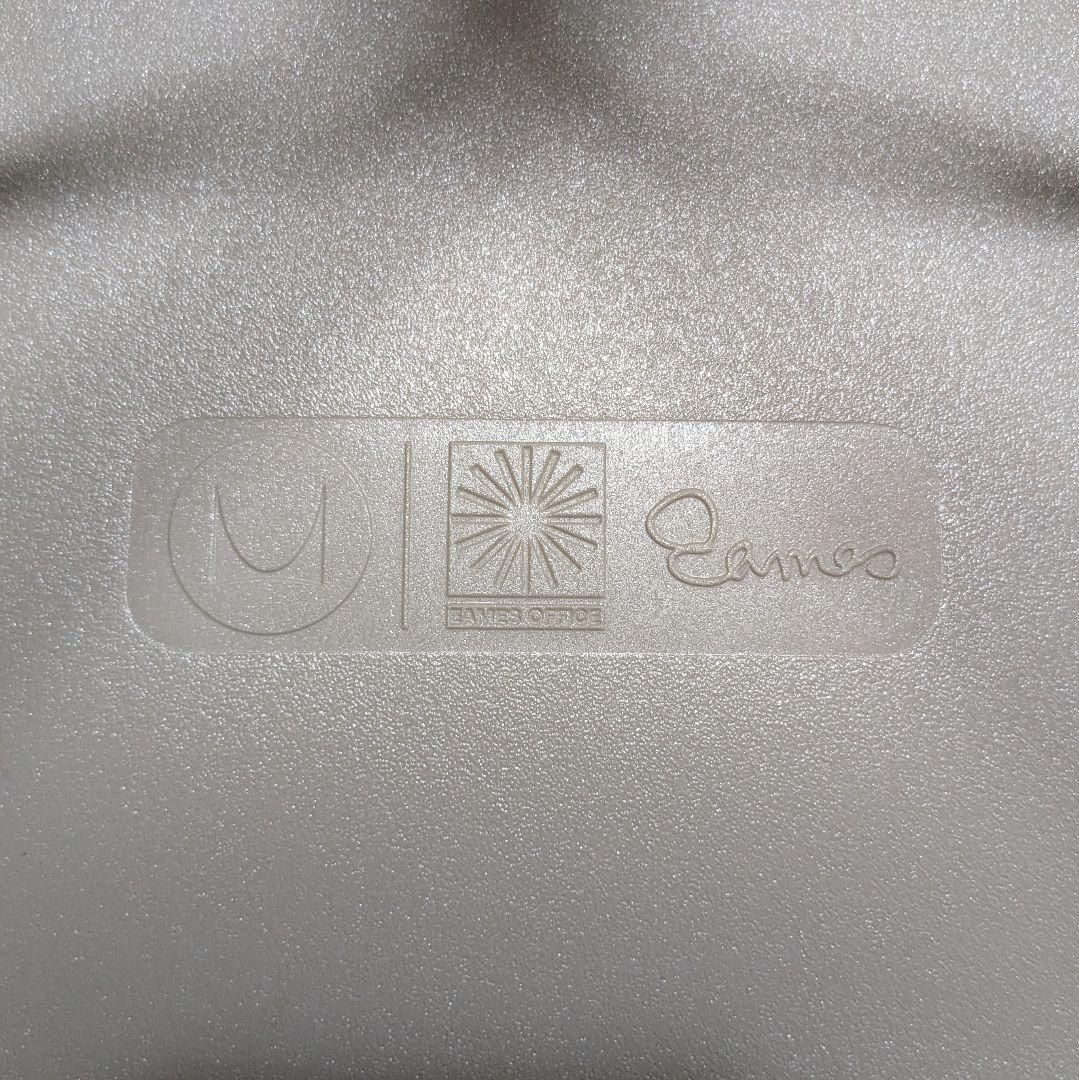 極美品 正規品 ハーマンミラー イームズ シェル サイド チェア DSR ココア