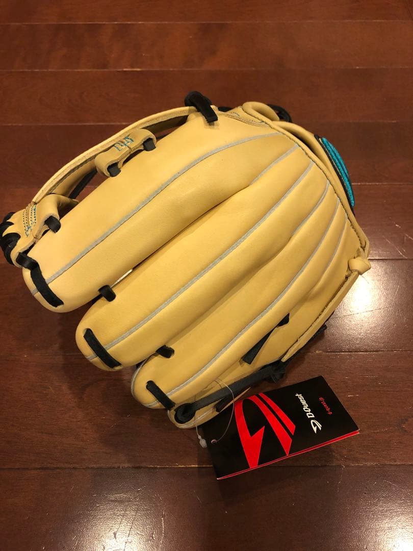 ディークエスト少年軟式グラブ