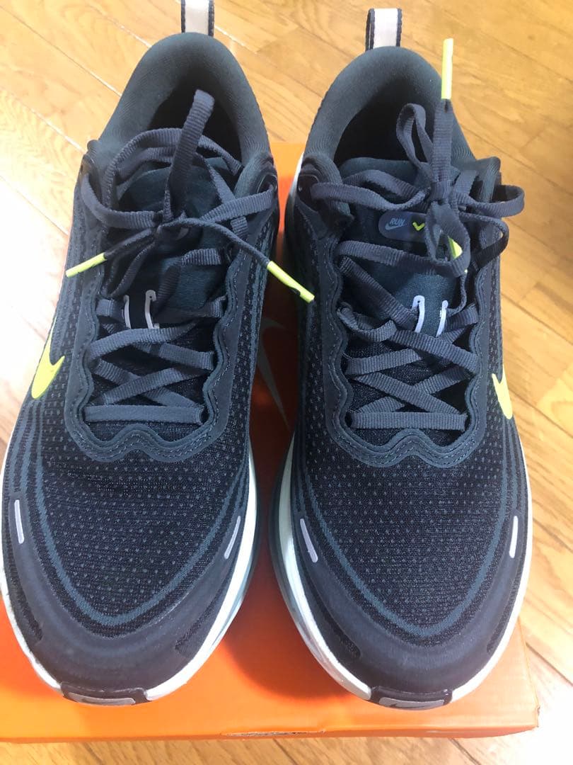 NIKE ナイキ ズーム ボメロ プラス　27.5ｃｍ　メンズ