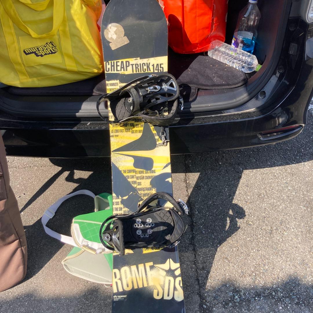 スノーボード一式セット。