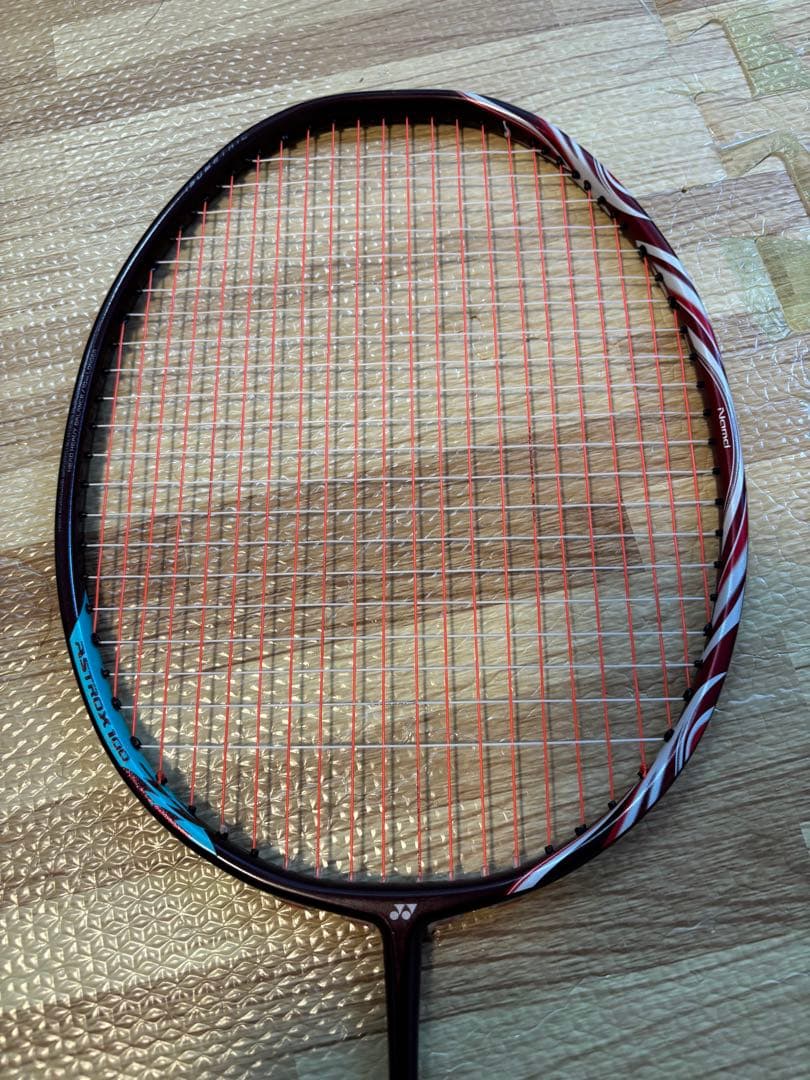 ヨネックス アストロクス100ZZ 4UG5バドミントンラケット エアロバイト