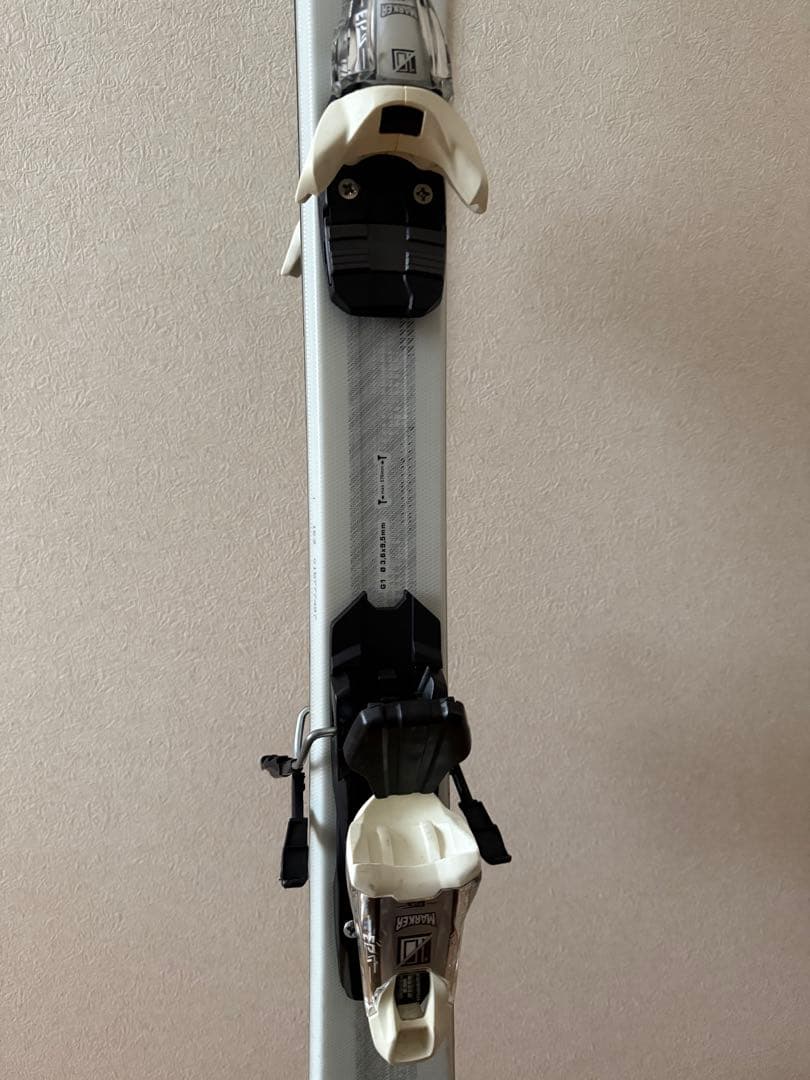 VOLKL初心者向けスキー163センチ（ビンディング付き）