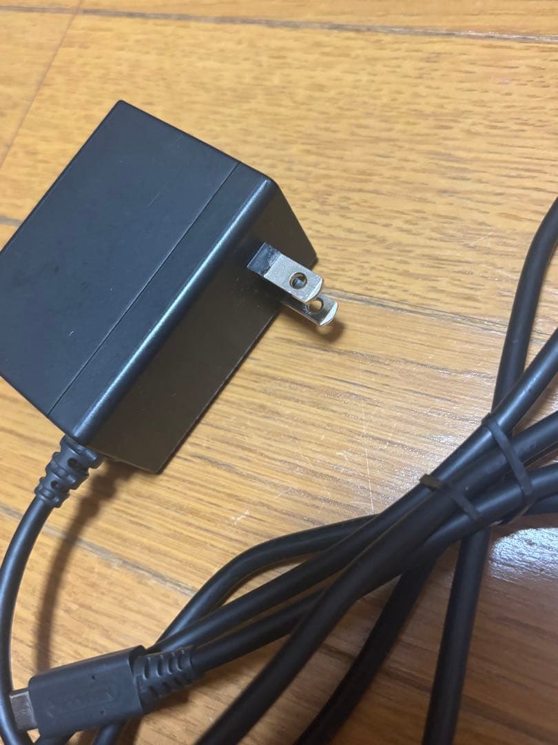 Nintendo Switch 本体 ブラックジョイコン付き