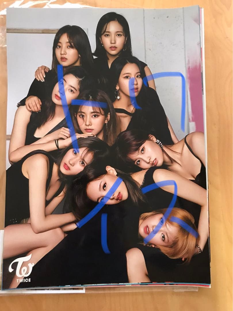 ポスター12枚＋ポストカード1枚