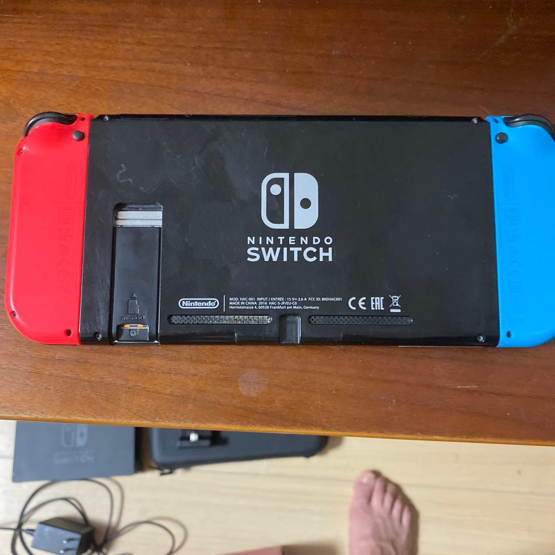 Nintendo Switch 本体　フルセット付属品　スタンド　ケース付き