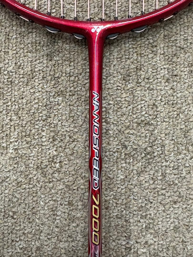 美品 ヨネックス YONEX NANOSPEED 7000 バトミントンラケット