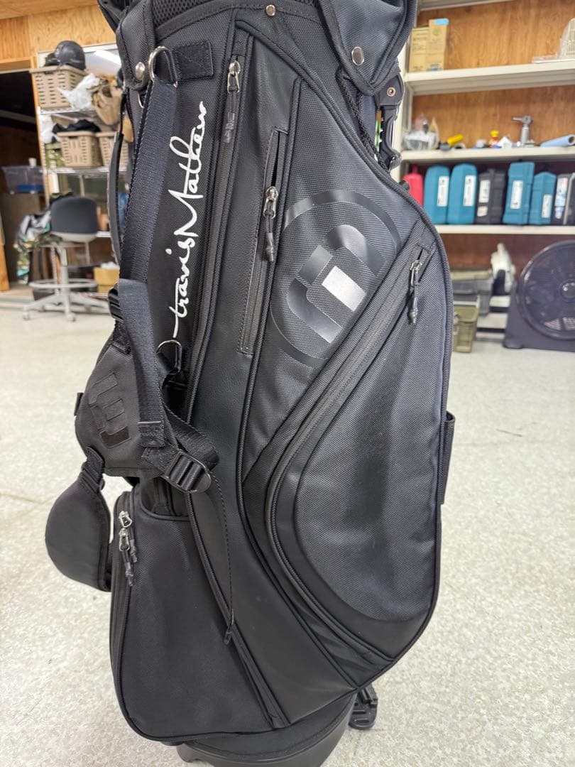 トラビスマシュー　キャディバッグ