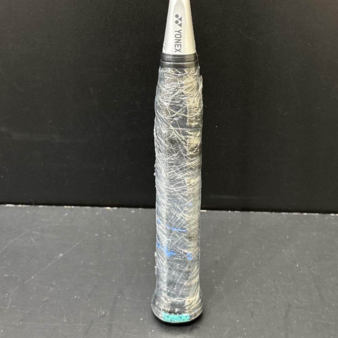 YONEX　NANOFLARE　300　バトミントンラケット　ガット無し