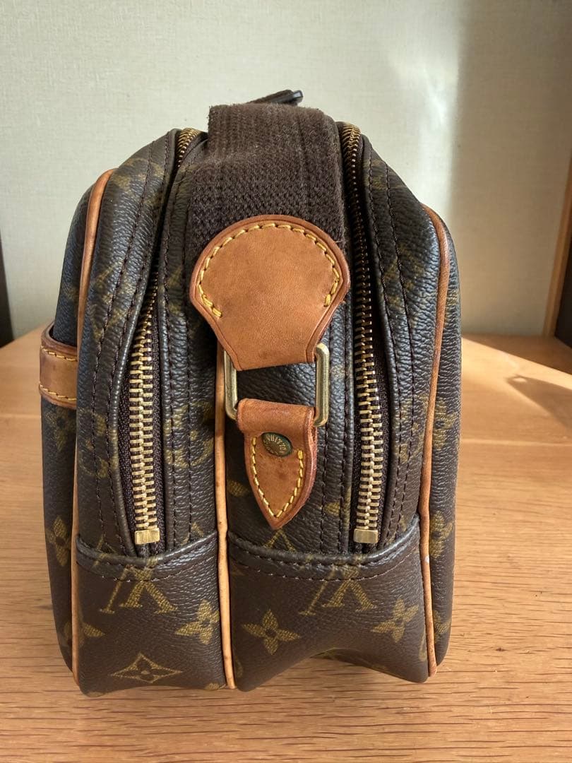 ルイヴィトン モノグラム リポーターPM