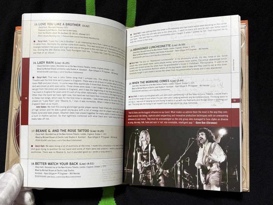 【送料込み】Daryl Hall & John Oates【4CD限定盤】