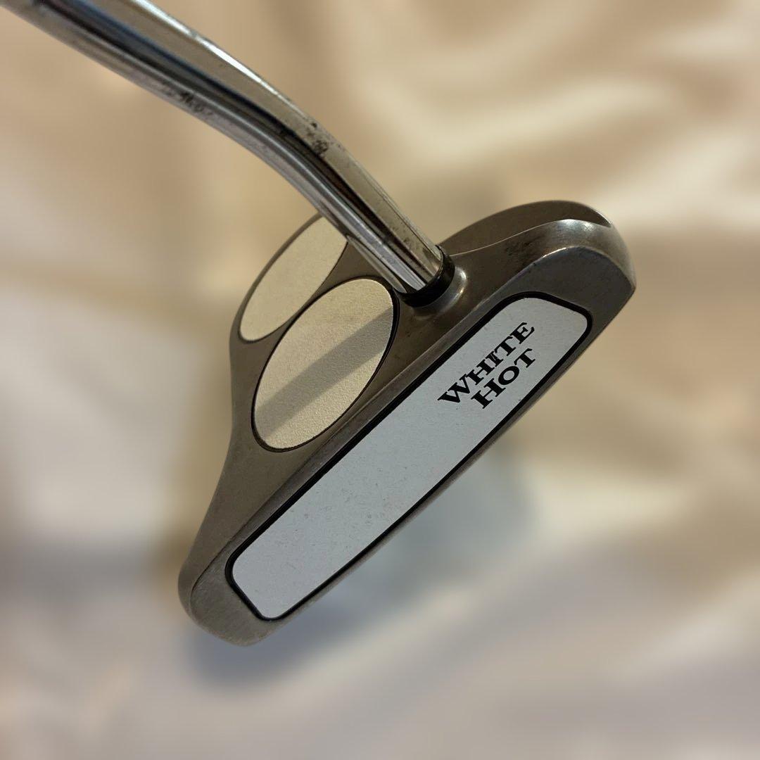 オデッセイ 初代ホワイトホット 2ボールLONG パター　カバー付き