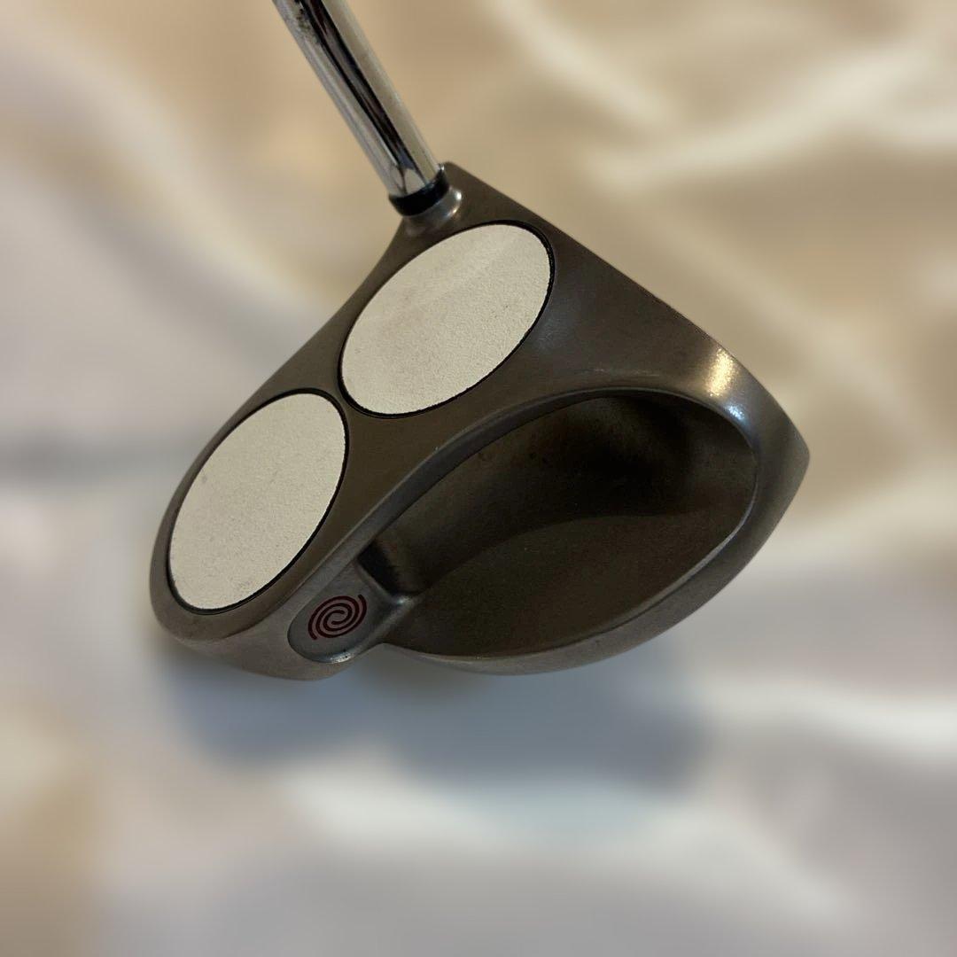 オデッセイ 初代ホワイトホット 2ボールLONG パター　カバー付き