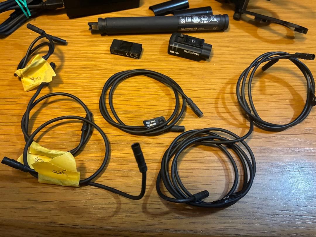 シマノ Di2 バッテリー・配線などセット 11s用