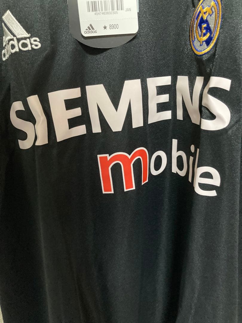 Ezbuy公式アカウント03 　adidas レアルマドリード　ユニホーム