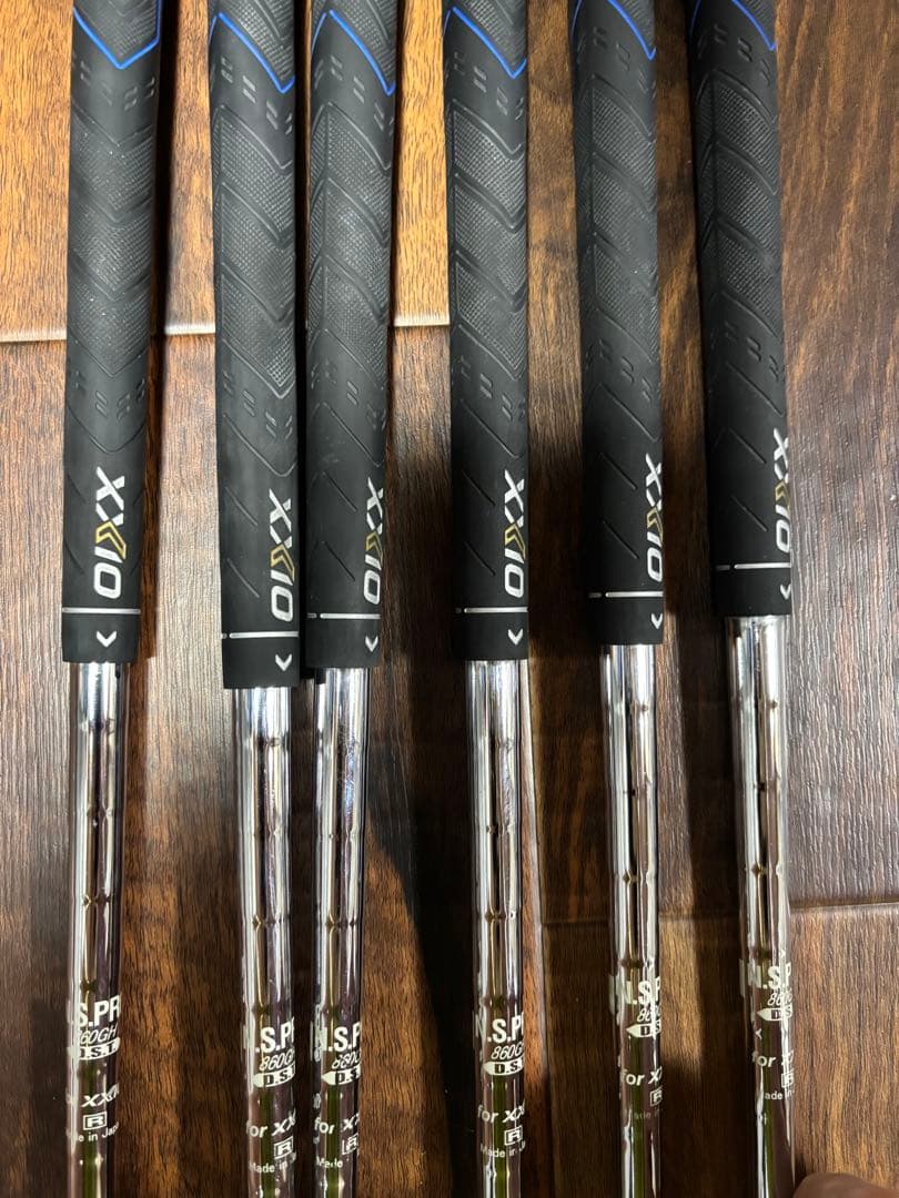 XXIO11 ゼクシオ11 レフティ（左用）　アイアンセット　フレックスR