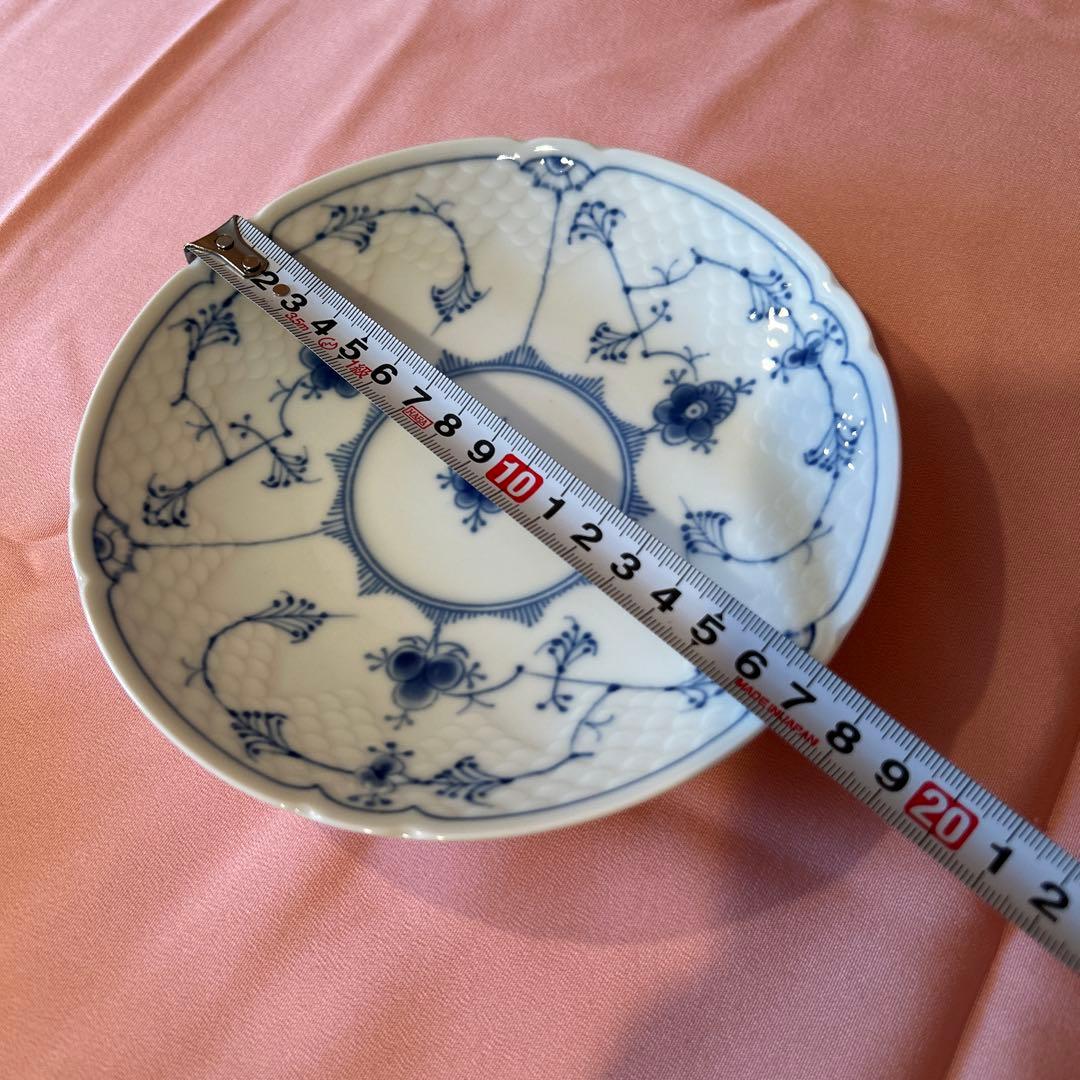 217◆ロイヤルコペンハーゲン　17cmプレートブルーフルーテッド プレイン