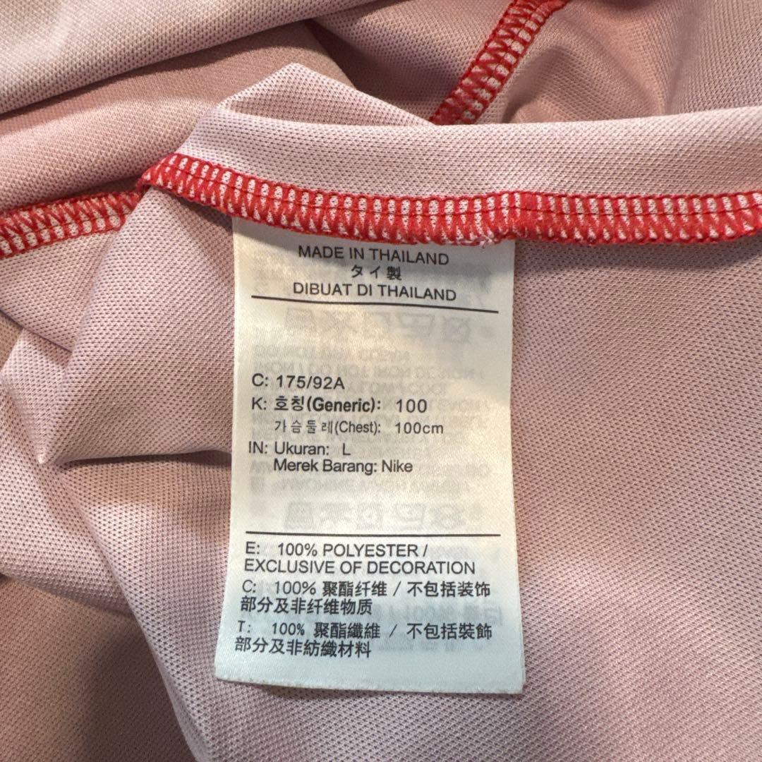 浦和レッズ　ナイキ　プラクティスシャツ