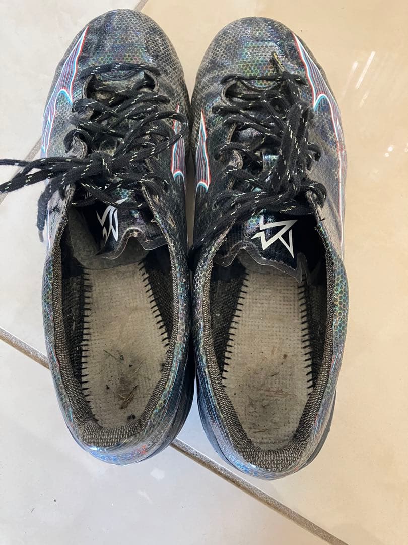 ミズノアルファJAPAN 26.0cm