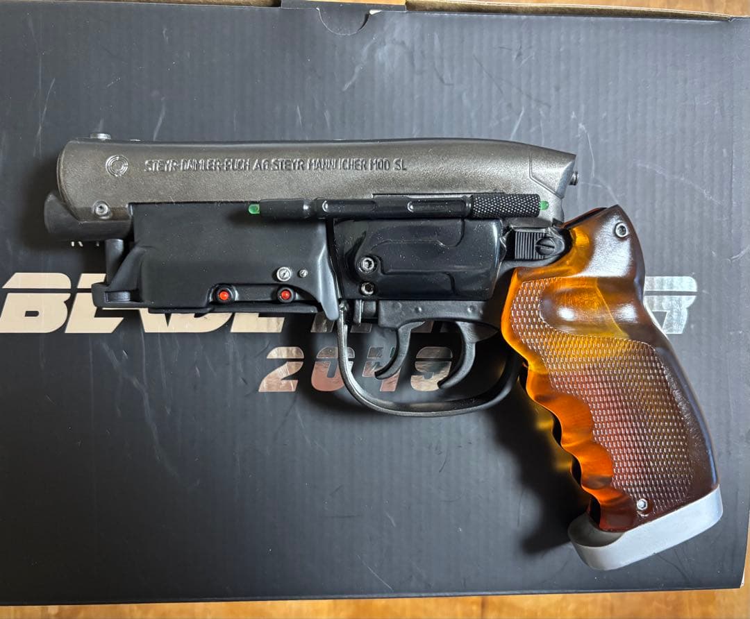 ブレードランナー 2049 NECA社製デッカード・ブラスター