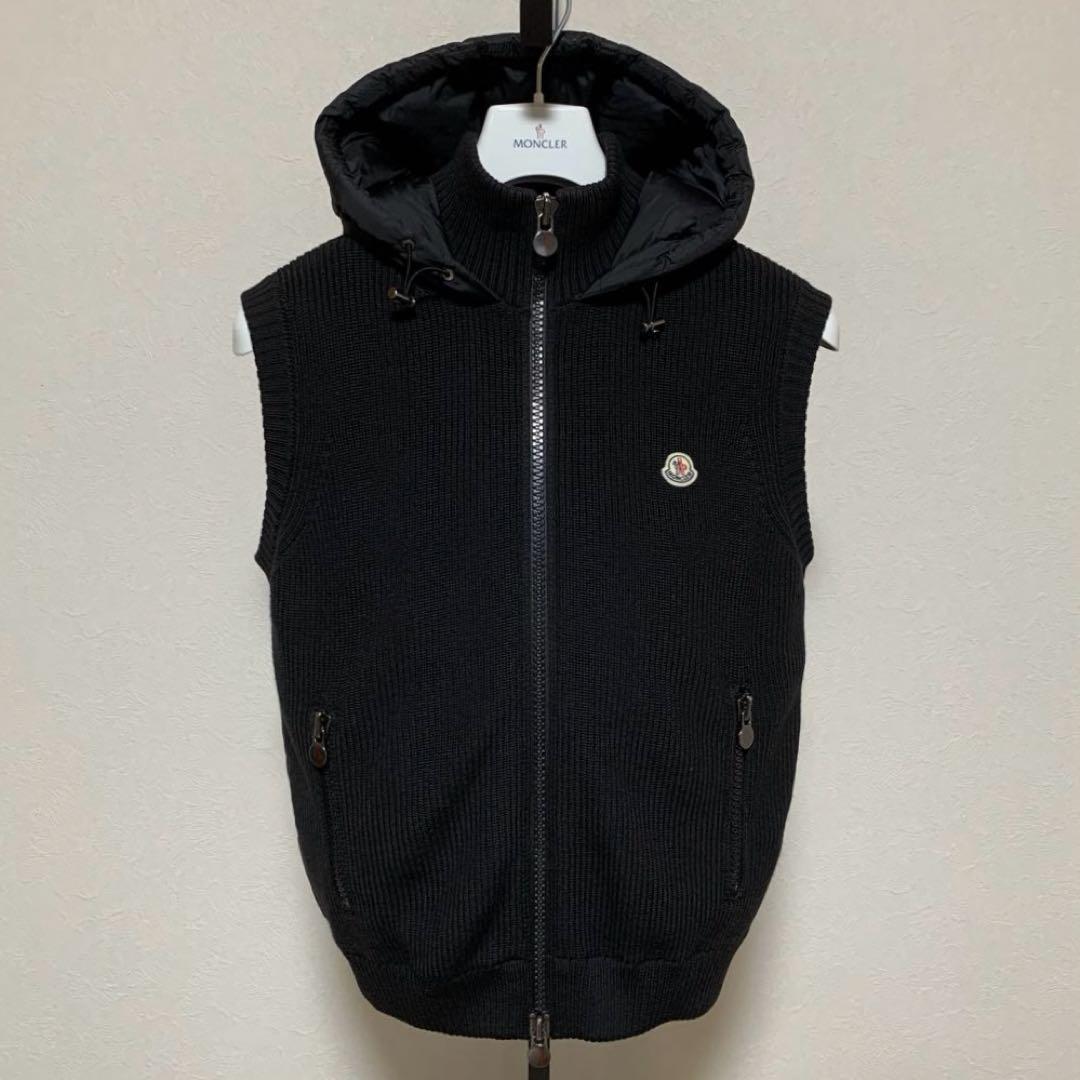 【美品】モンクレール　 ダウンニットベスト　ブラック　M 国内正規品　5P45