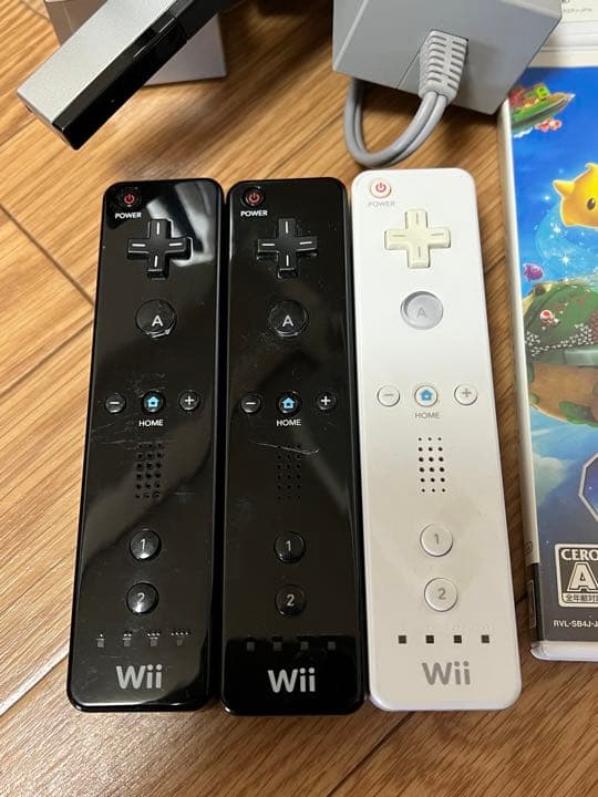 【動作確認済】任天堂Wii美品★ソフト14本＋本体＋リモコン3本セット