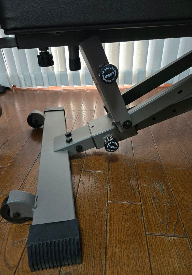 リーディングエッジ　アジャスタブルベンチ