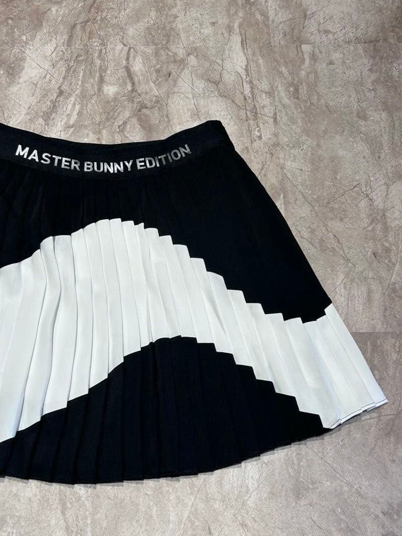 新品未使用 MASTER BUNNY EDITION プリーツスカート ブラック