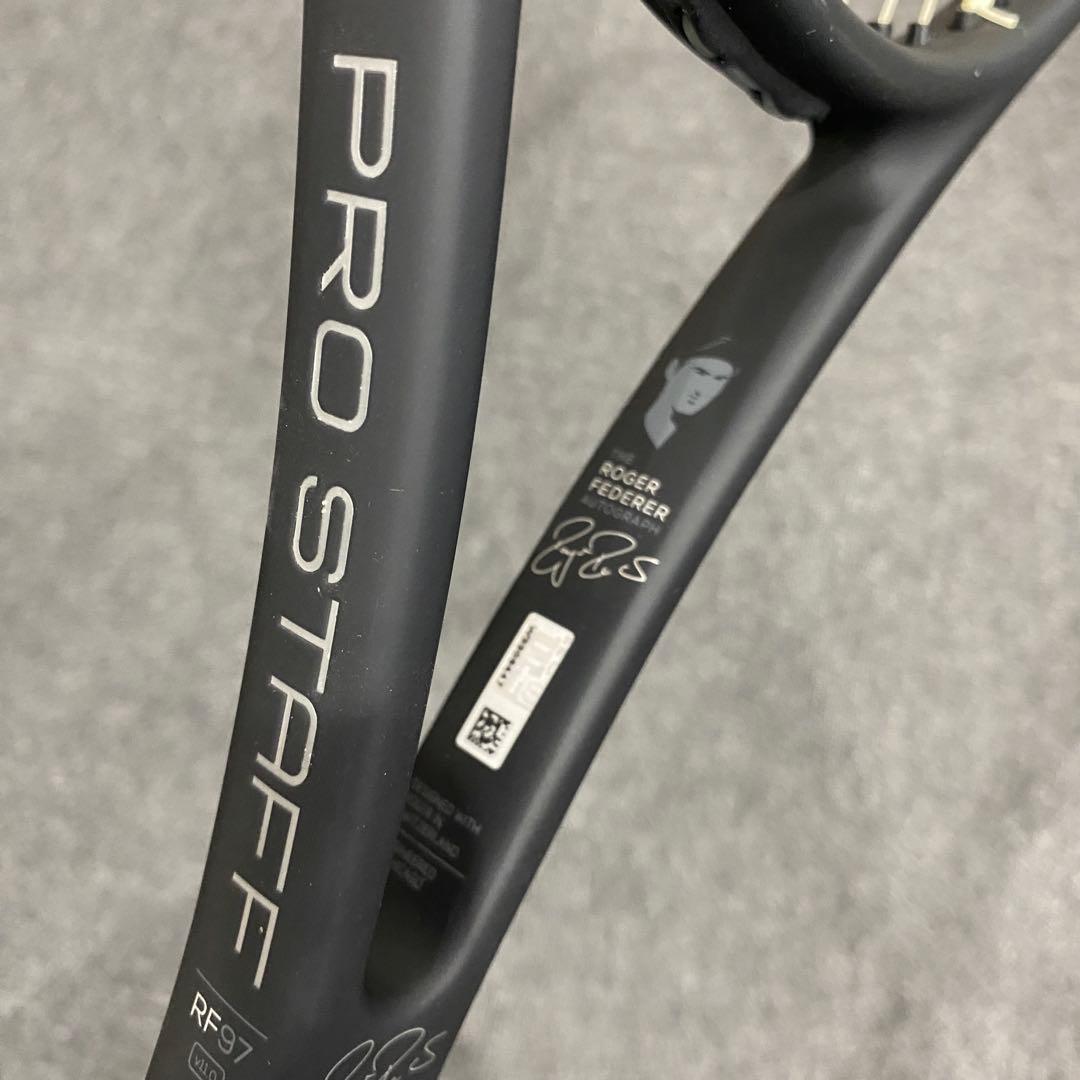【美品】 WilsonウィルソンProStaff RF97 V11 硬式ラケット