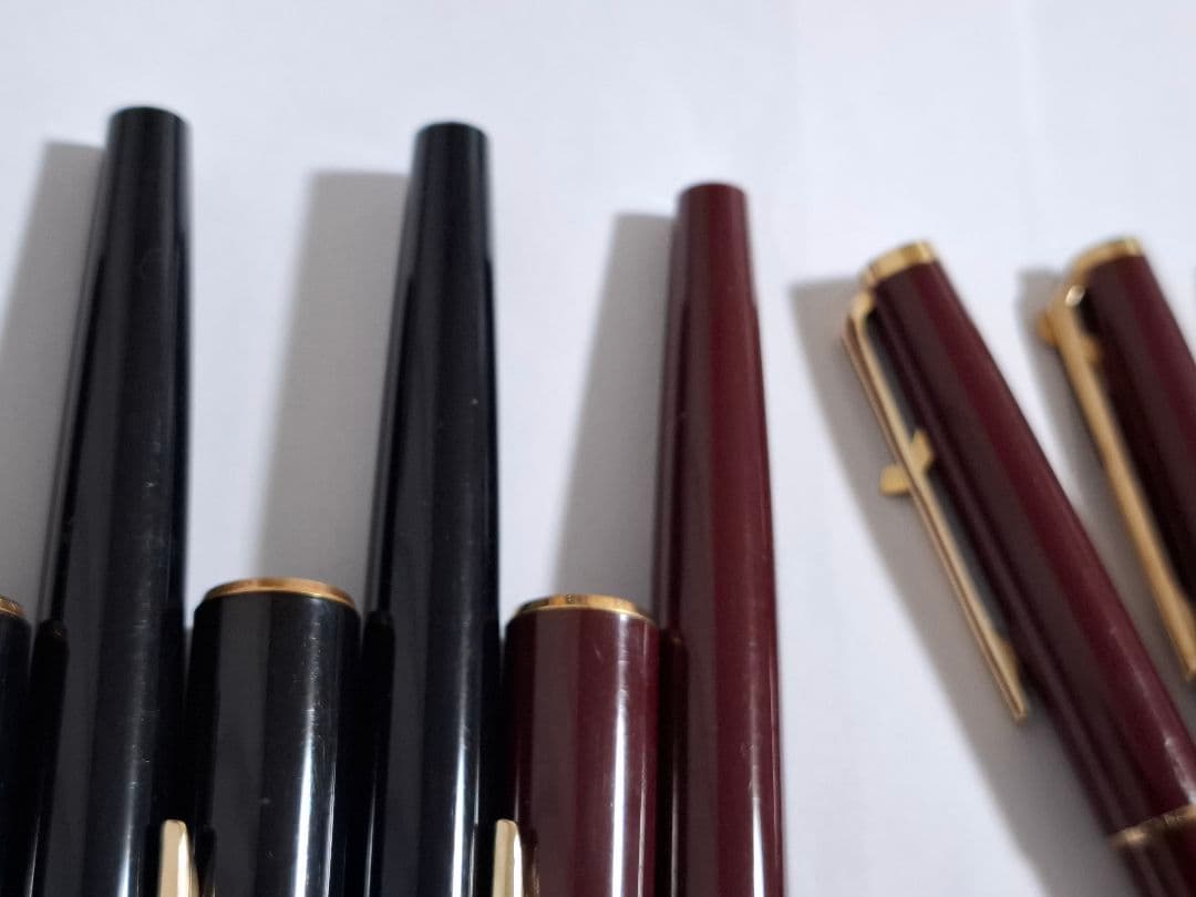 n*u様 MONTBLANC　万年筆4本　ボールペン7本　主にクラシック　ハンマ